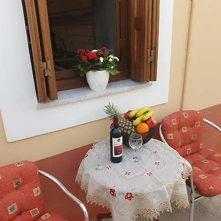 Aggeliki's House Сasa de vacaciones Symi